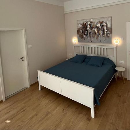 Apartment Check In Пула Экстерьер фото