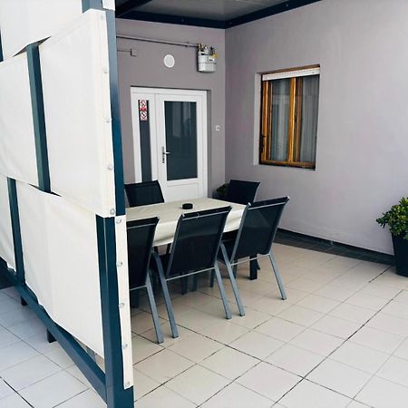 Apartment Check In Пула Экстерьер фото