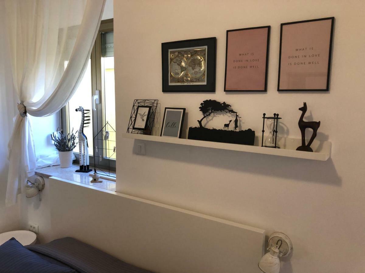 Apartment Check In Пула Экстерьер фото